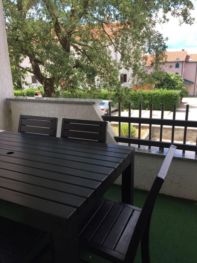 Apartmani Ana مالينسكا المظهر الخارجي الصورة