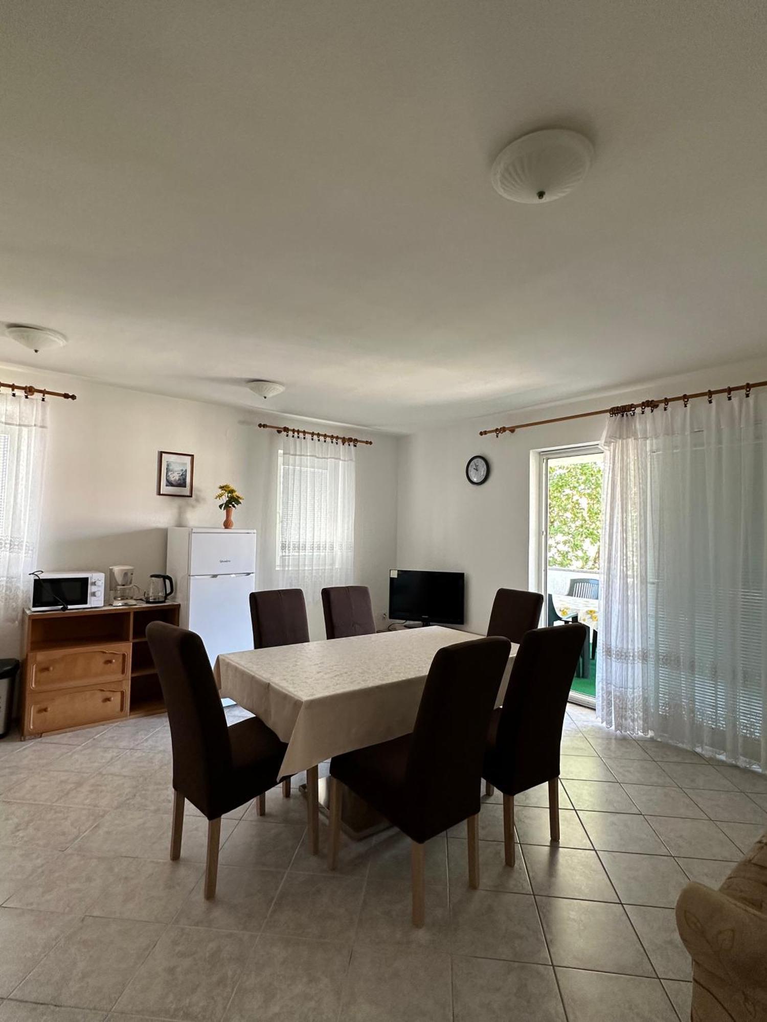 Apartmani Ana مالينسكا المظهر الخارجي الصورة